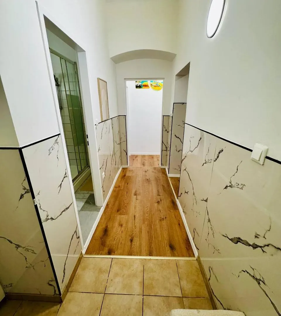 Cozy Apartment In Maerzstrasse Area Mz37 Austria