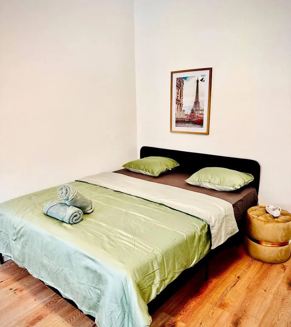 Cozy Apartment In Maerzstrasse Area Mz37 0*, Vienna Austria